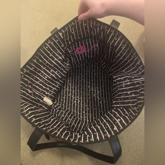 Luv Betsey Johnson JC Nylon Rainbow Sequin Overnight Tote With Wristlet - Picture 6 of 9